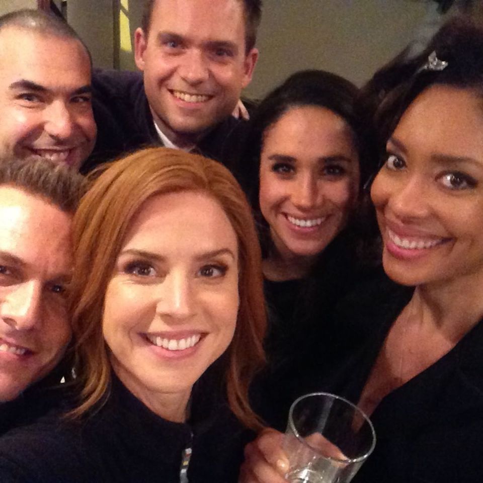 A group selfie of the Suits cast shared by Patrick J Adams in 2019