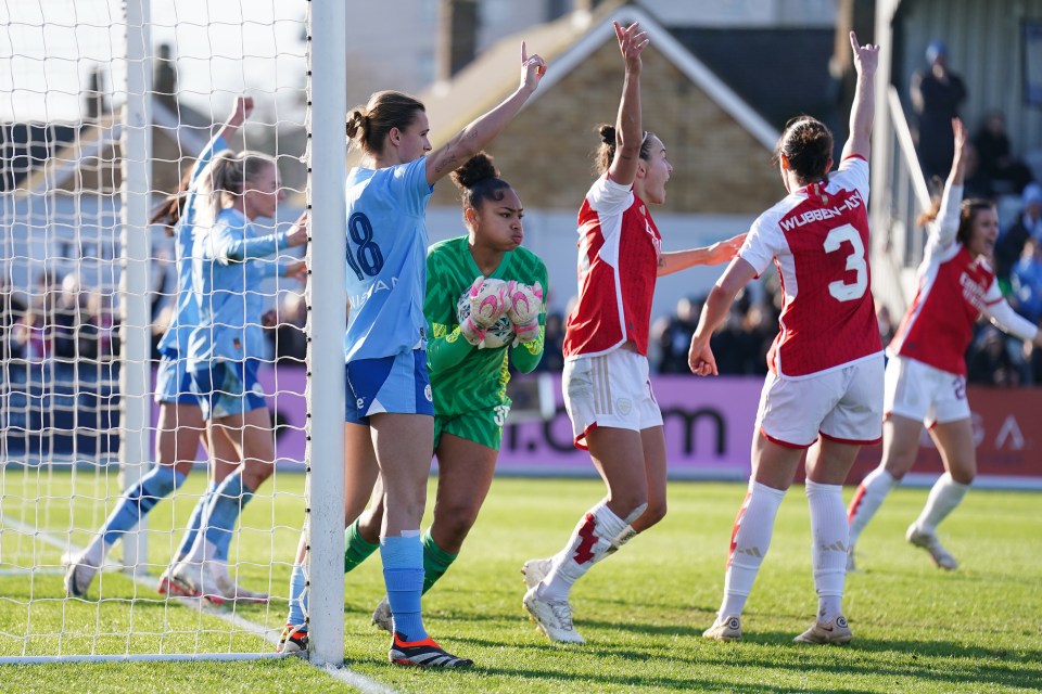 The City goalkeeper kept her fourth clean sheet in a row since the end of January with her team reaching this year's FA Cup quarter-final