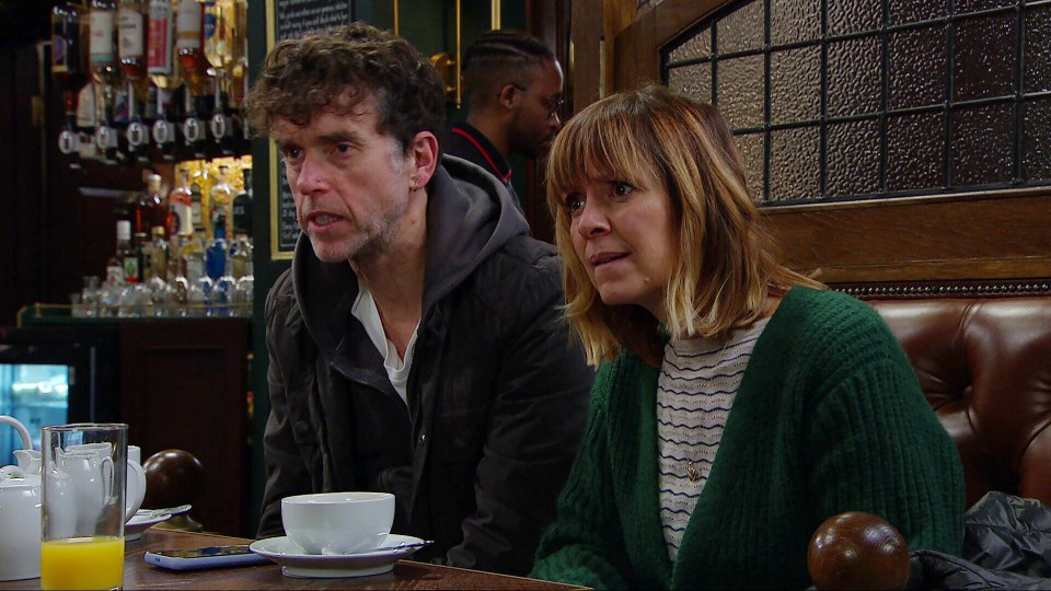 Marlon’s marriage with Rhona could be facing trouble next week