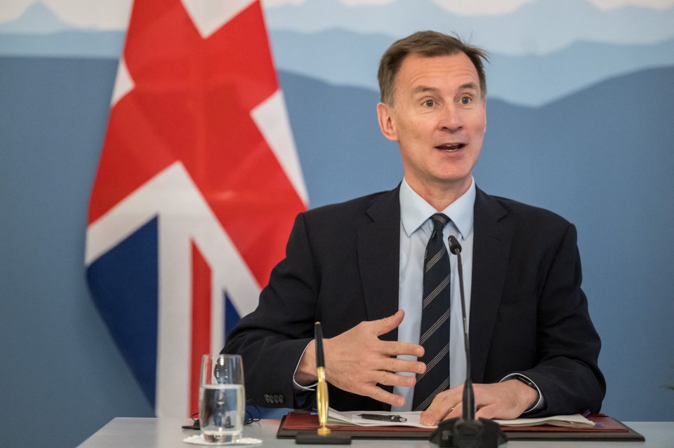 Chancellor Jeremy Hunt says the official costing shows that a key plank of Labour’s policy costs double what they have claimed