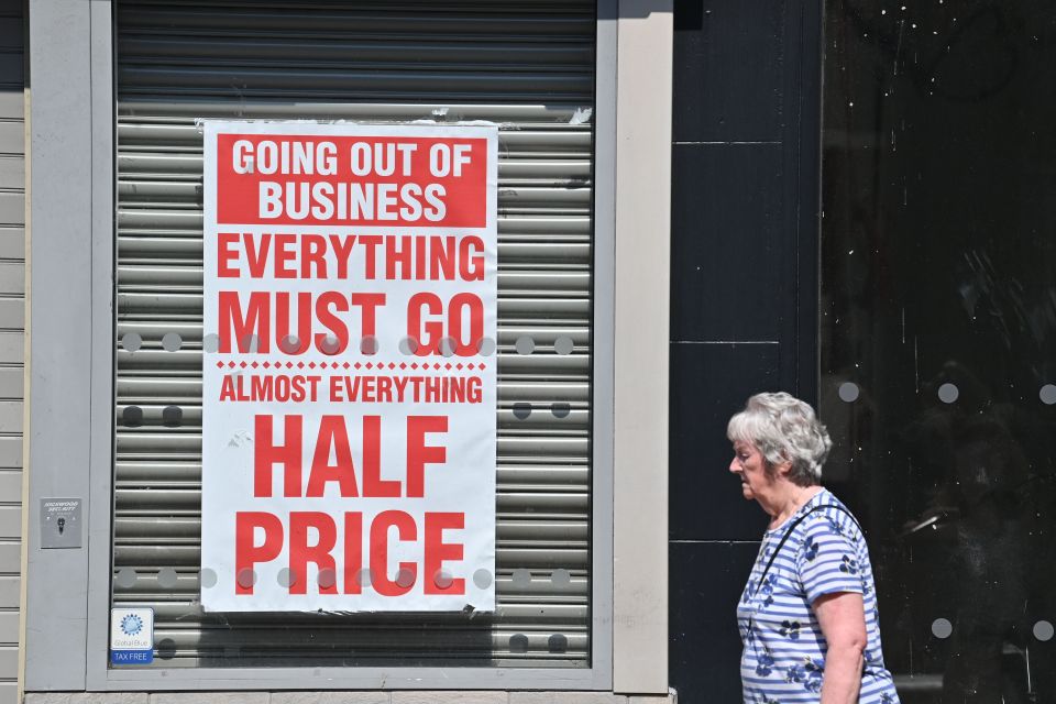 The Antrim branch of Poundstretcher in Antrim Castle Mall advertised a ‘closing down sale’ on Monday