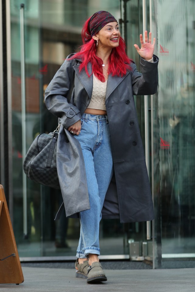 Dianne Buswell waves to fans