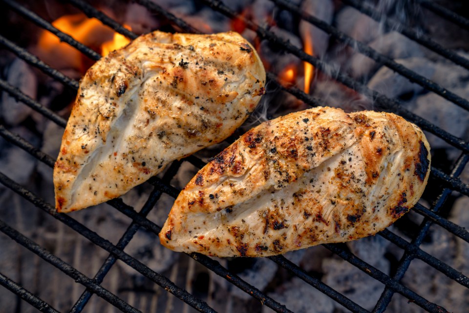 Grilled 160g medium chicken breast – 38.4g