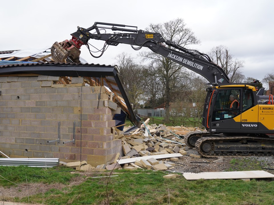 The work began salvaging the unauthorised pool and spa building