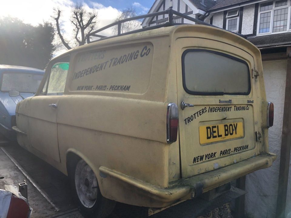 The fixer-upper has a number plate that reads 'DEL BOY'