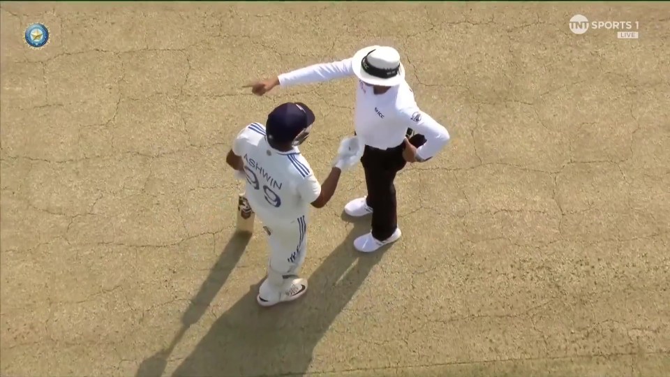 Ravichandran Ashwin spoke to the umpire to understand the penalty