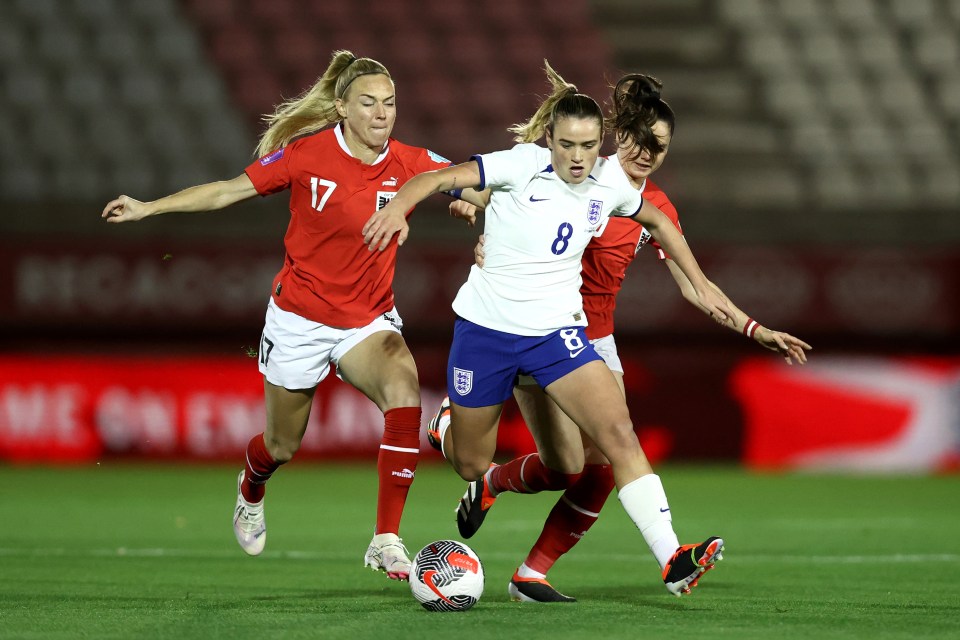 Grace Clinton impressed in her first senior appearance for England netting the Lionesses' second goal