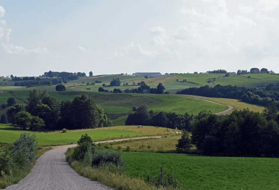 The 60-mile corridor belongs to Poland and Lithuania but Putin allegedly wants to seize it in a move that would rock Nato