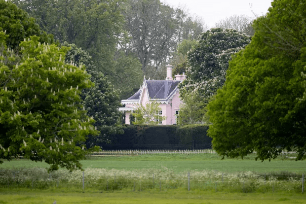 Adelaide Cottage is nestled in the grounds of the Windsor estate