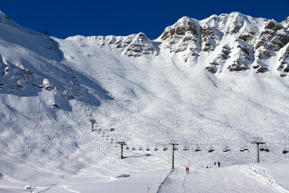 Mr Carter plunged down the down the 37 degree incline at Le Pas de Chavanette, also known as the ‘Swiss Wall’ in the Portes du Soleil, Switzerland