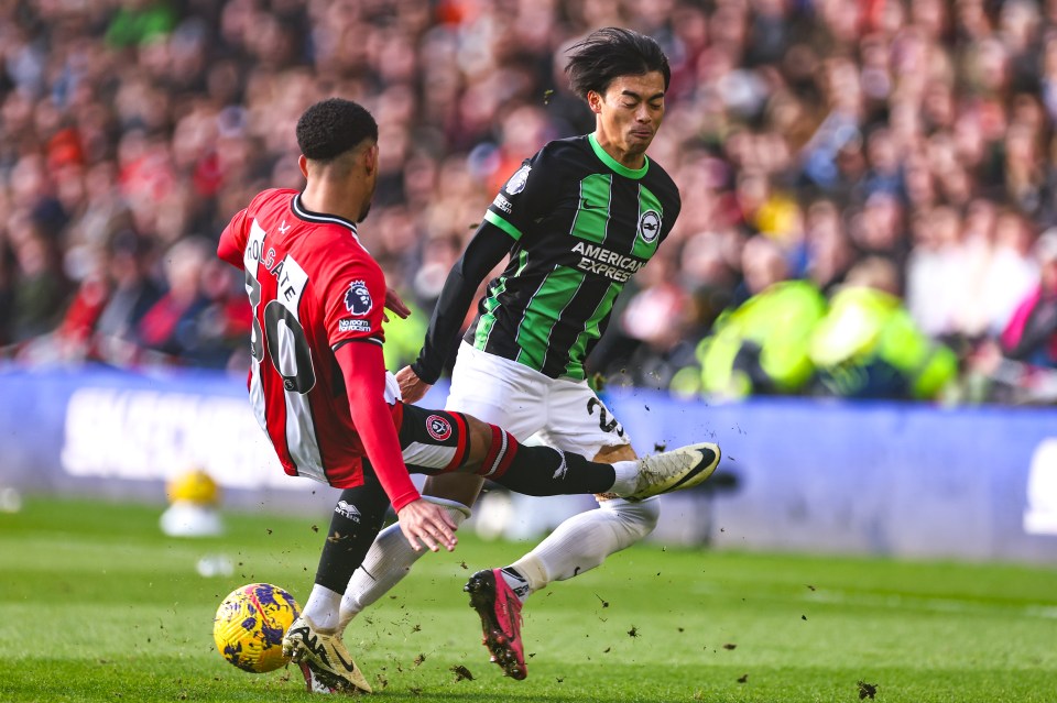 Mason Holgate was sent off for a shocking challenge on Kaoru Mitoma in the 11th minute