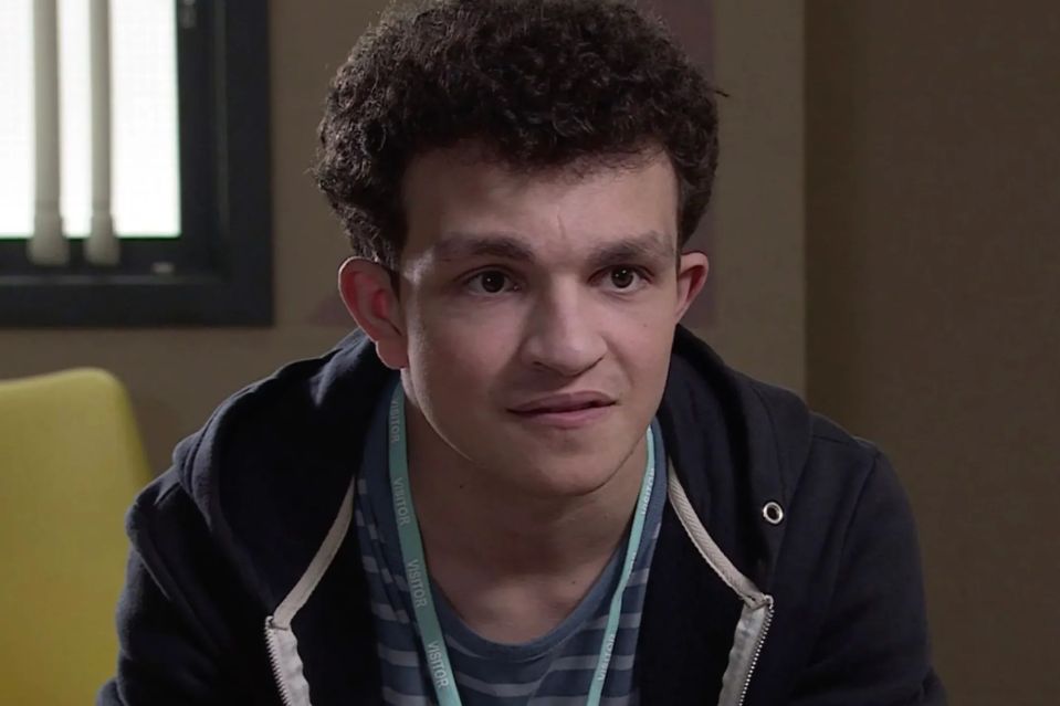 Simon Barlow has turned violent again tonight in worrying scenes