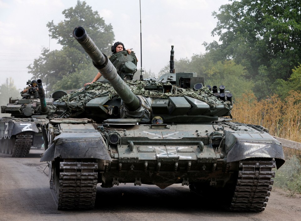 Russian tanks near the the settlement of Olenivka in the Donetsk region as their winter counteroffensive rages on