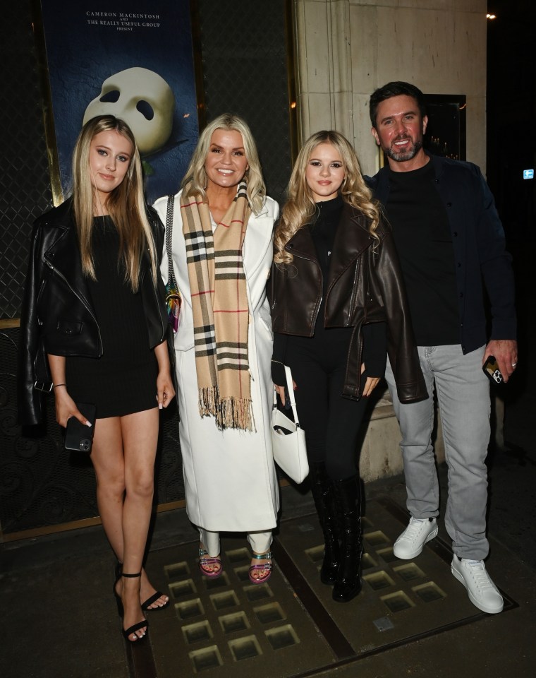 Kerry enjoyed a family night out with her daughters and fiancé