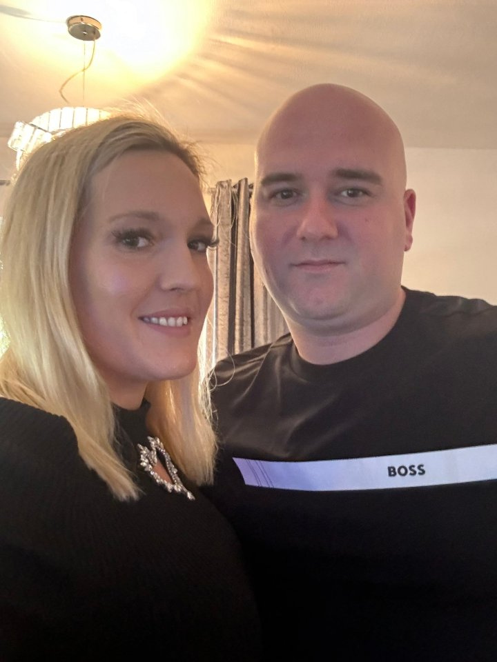 Rob Cross is married to wife Georgia