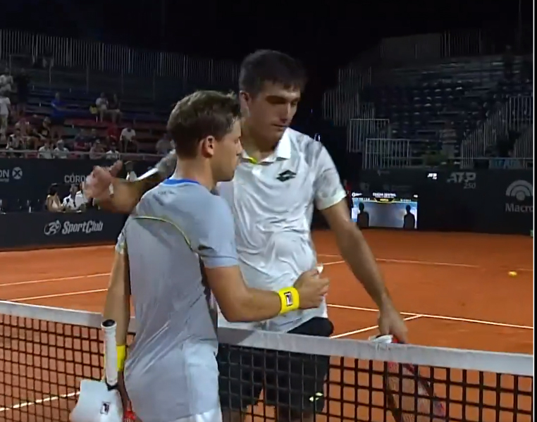 Roman Andres Burruchaga defeated Diego Schwartzman in Cordoba last night