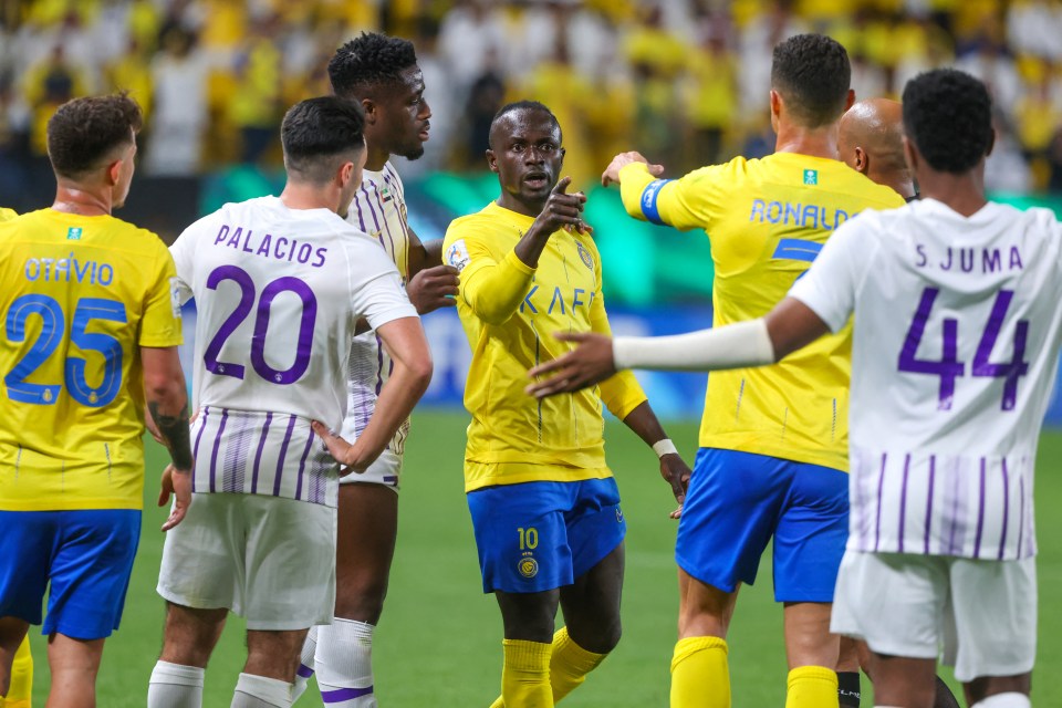 Sadio Mane was fortunate to escape a red card as Al-Nassr suffered defeat last night