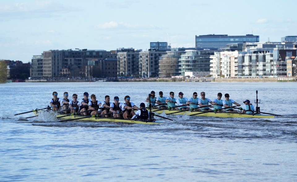 Both teams went ahead with the race despite worries over the level of water pollution