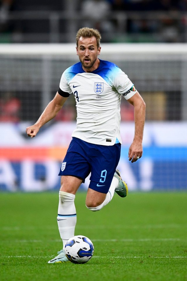 STADIO GIUSEPPE MEAZZA, MILAN, ITALY - 2022/09/23: Harry Kane of England in action during the UEFA Nations League football match between Italy and England. Italy won 1-0 over England. (Photo by Nicolò Campo/LightRocket via Getty Images)