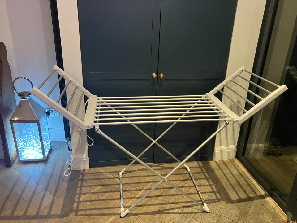 While pretty basic the Home Heated Electric Indoor Clothes Airer will certainly get the job done