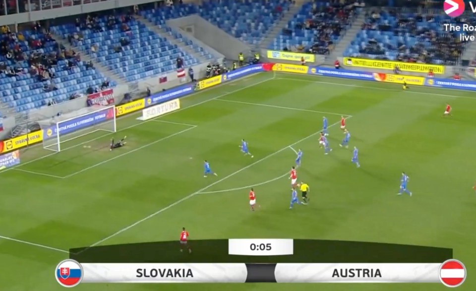 The shot got the better of the keeper and put Austria 1-0 up