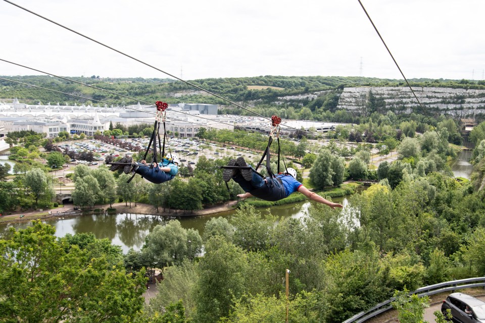 ‘Skydive’ down a 700m zipwire