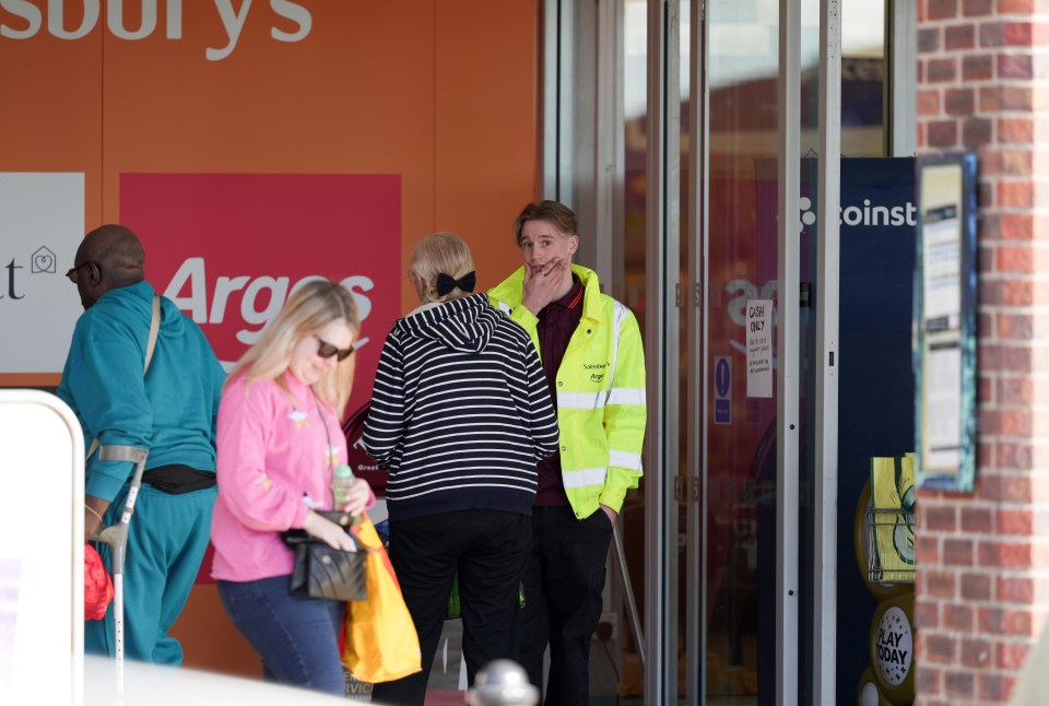 Staff at Sainsbury’s in Worthing were informing shoppers about the issues