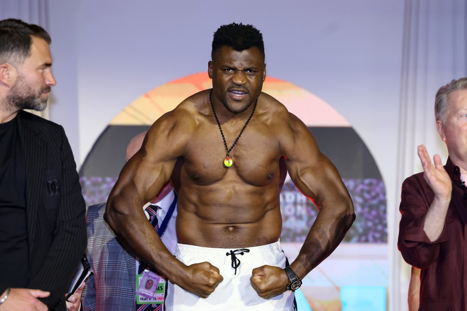 Former UFC champ Francis Ngannou weighed in at a whopping 272lbs