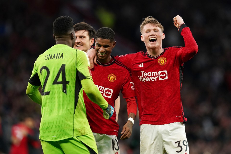 Manchester United head into the FA Cup semi-finals