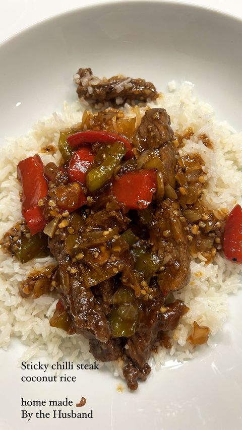 She shared the delicious snap and wrote: "Sticky chilli steak coconut rice home made by the husband"