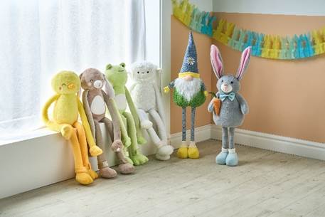 The German supermarket have also released a range of adorable Easter toys and decor