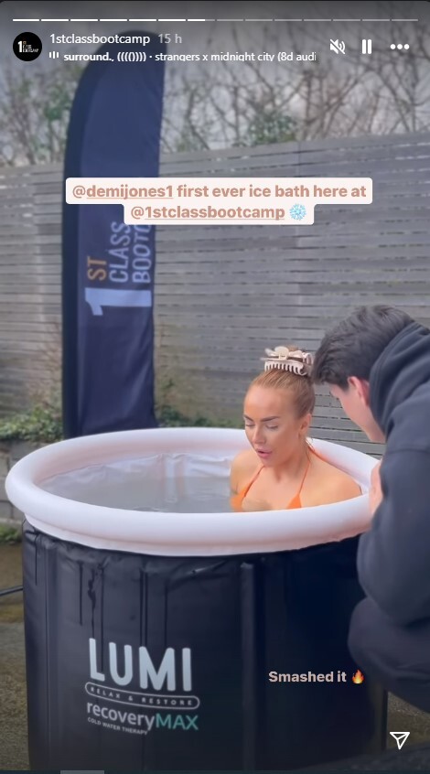 Demi endured the boot camps popular ice cold bath after an intensive boxing session.