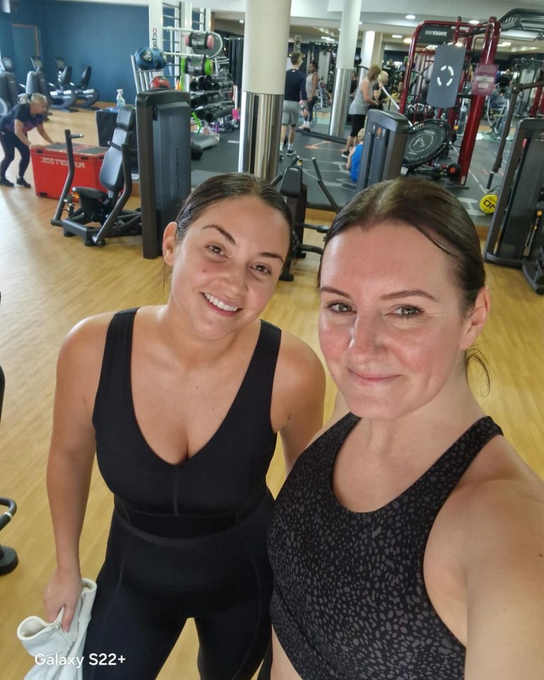 Jacqueline Jossa flashed her toned figure in a sweaty gym selfie