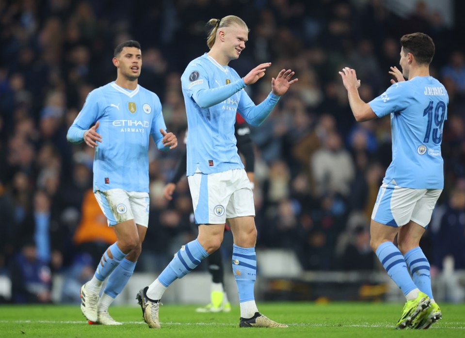 Man City cruised into the quarter-final stage