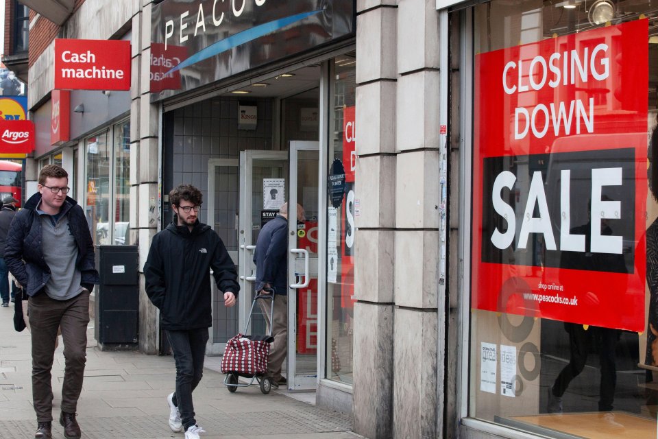 The fashion chain has already closed more than 200 branches