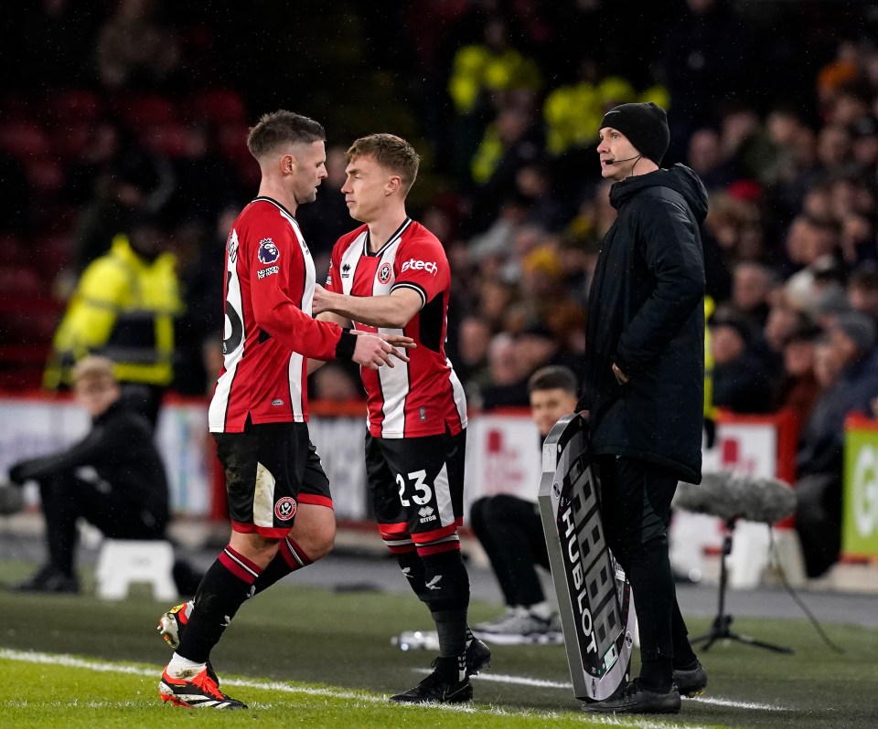 Oliver Norwood was replaced after just 17 minutes as Sheffield United tried to prevent an embarrassing scoreline