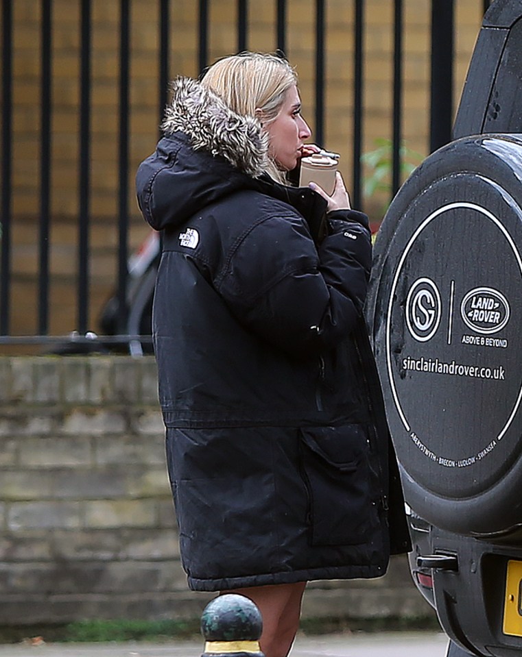 Stacey Solomon was seen enjoying a cig in a London park