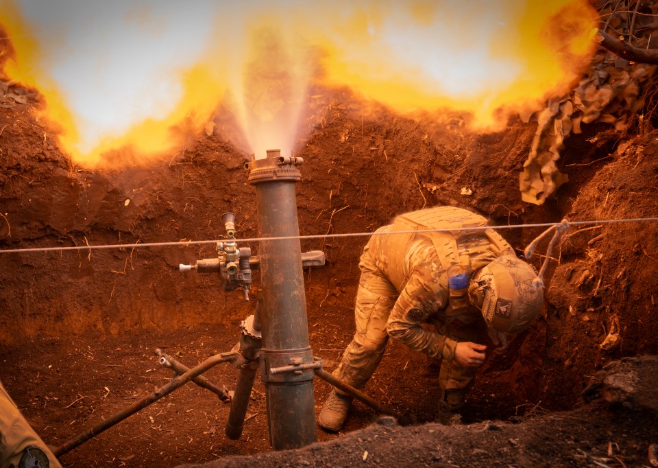 Ukrainian troops fire at Russian positions on the front line, near Bakhmut, March 3, 2024