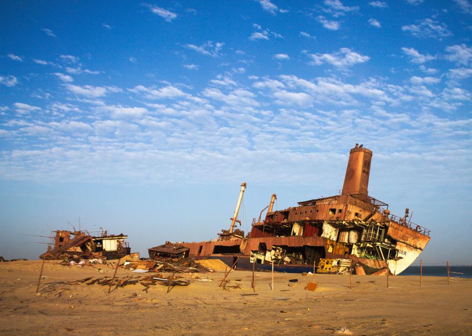 The United Malike vessel was abandoned by Moroccan owners in 2003