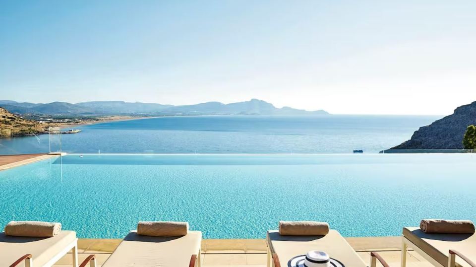 There are two sea-view infinity pools, one of which is also heated