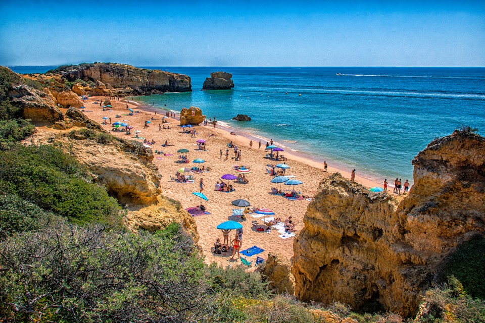 We’ve rounded up some of the best deals so you can enjoy the Algarve’s beaches and avoid the crowds