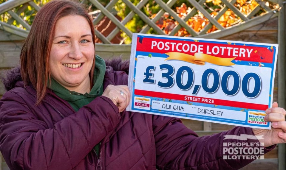 Beth Guest, 40, won a whopping £30,000 on the People’s Postcode Lottery