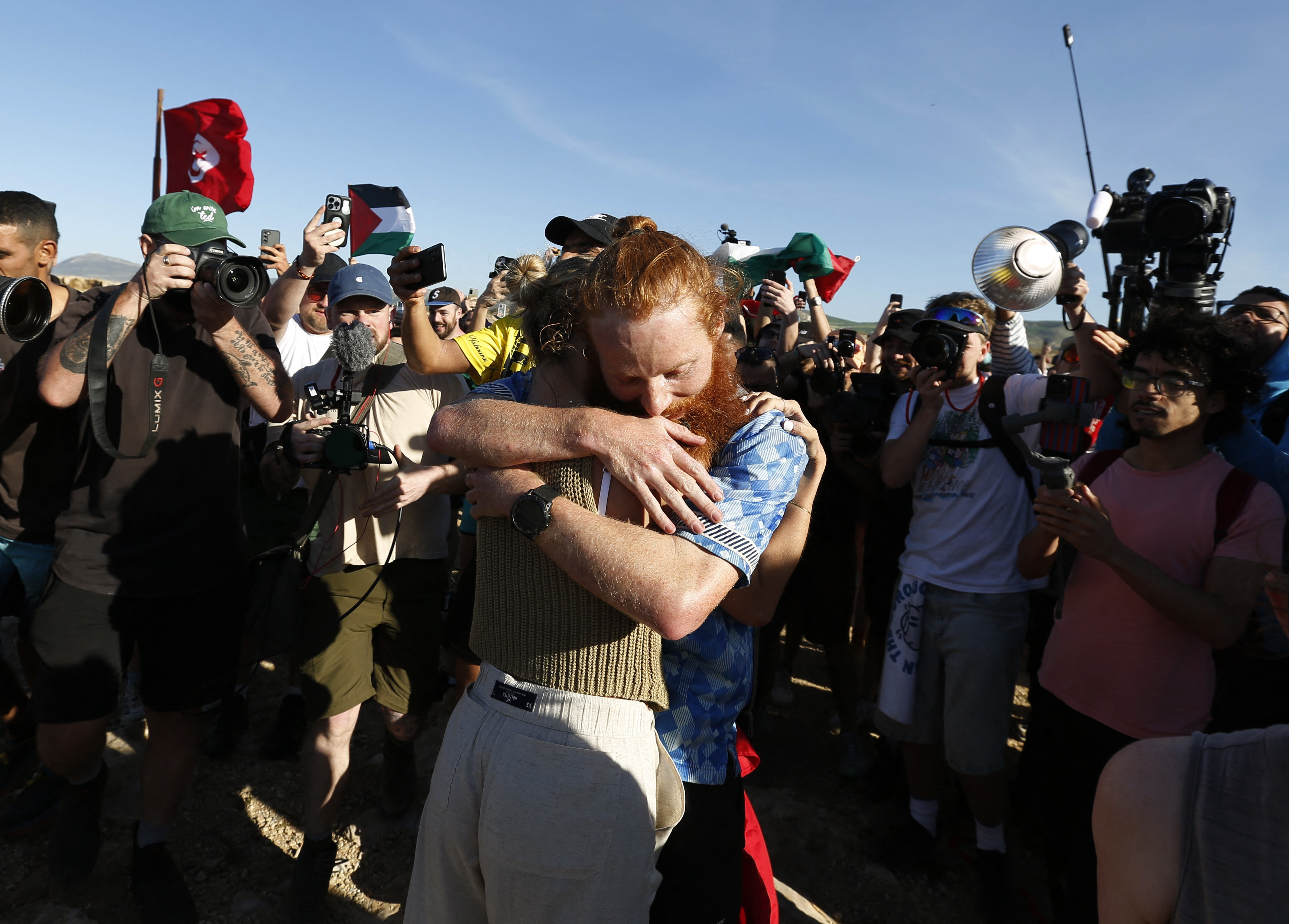 Russ Cook with his girlfriend at the finish line