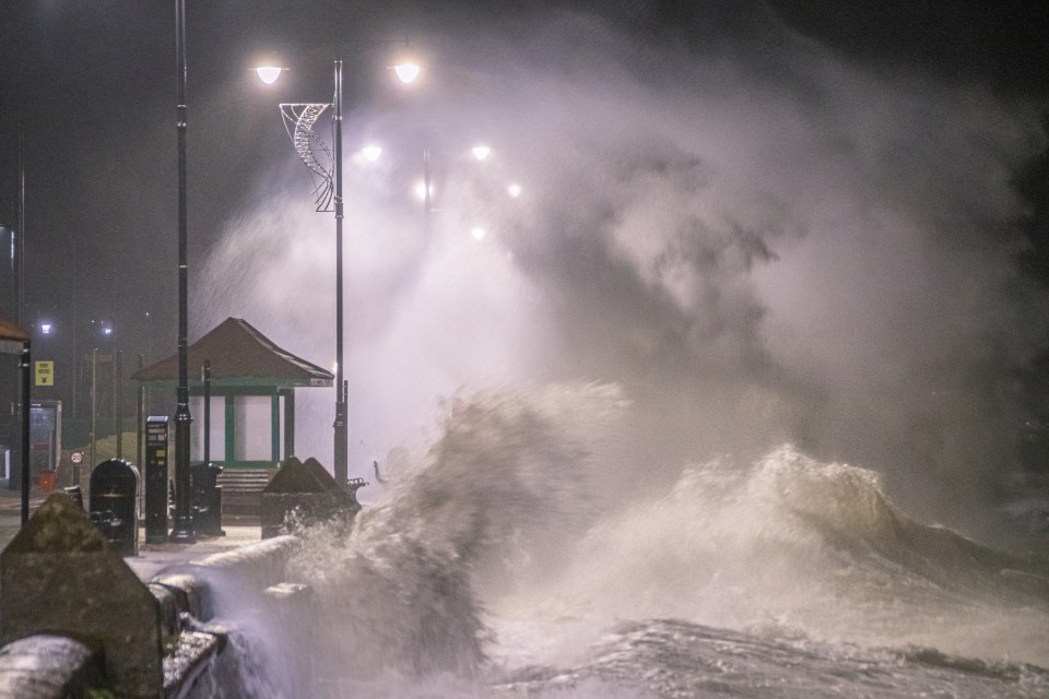 Huge waves were seen crashing on the wast coast of the Isle of Wight