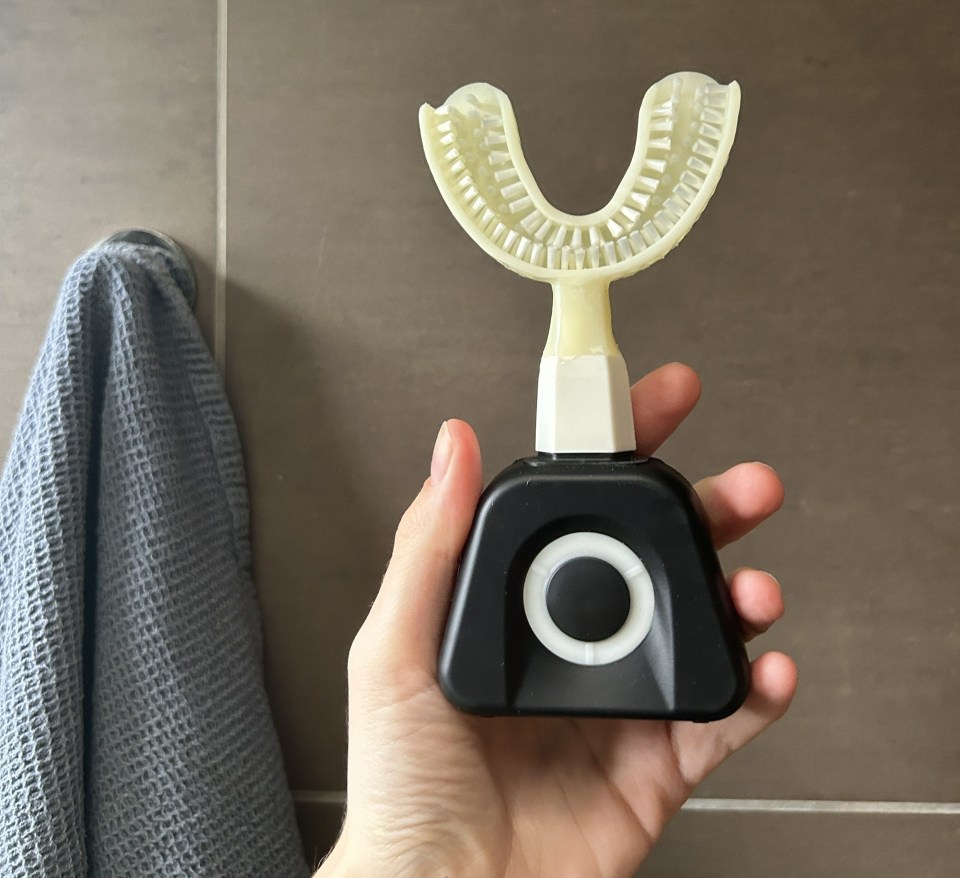 The Y-Brush was unveiled at CES 2023