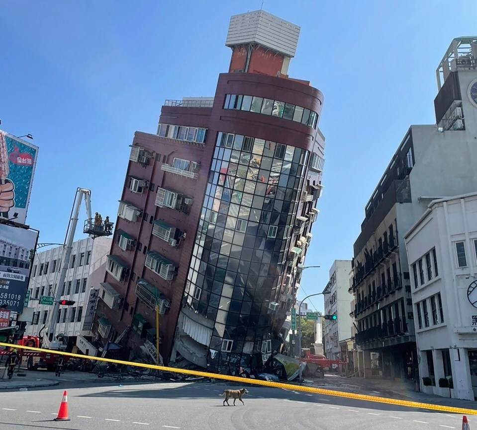 A leaning building in the eastern city Hualien is cordoned off in the aftermath of the quake