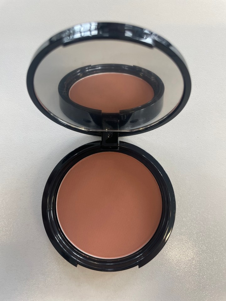 NYX Professional Makeup Matte Bronzer