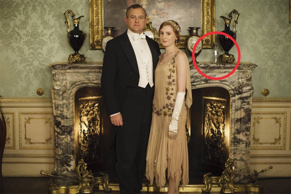 1920s aristo Lord Grantham appears to have a throw-away water bottle around the home in Downton Abbey