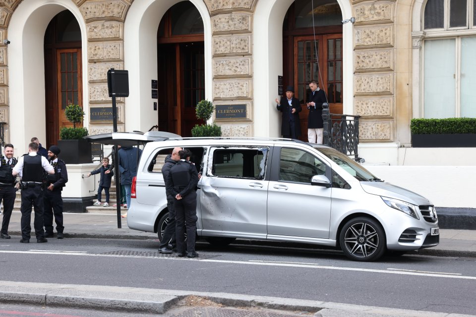 A Mercedes people carrier was smashed outside the Clermont Hotel by Victoria Station