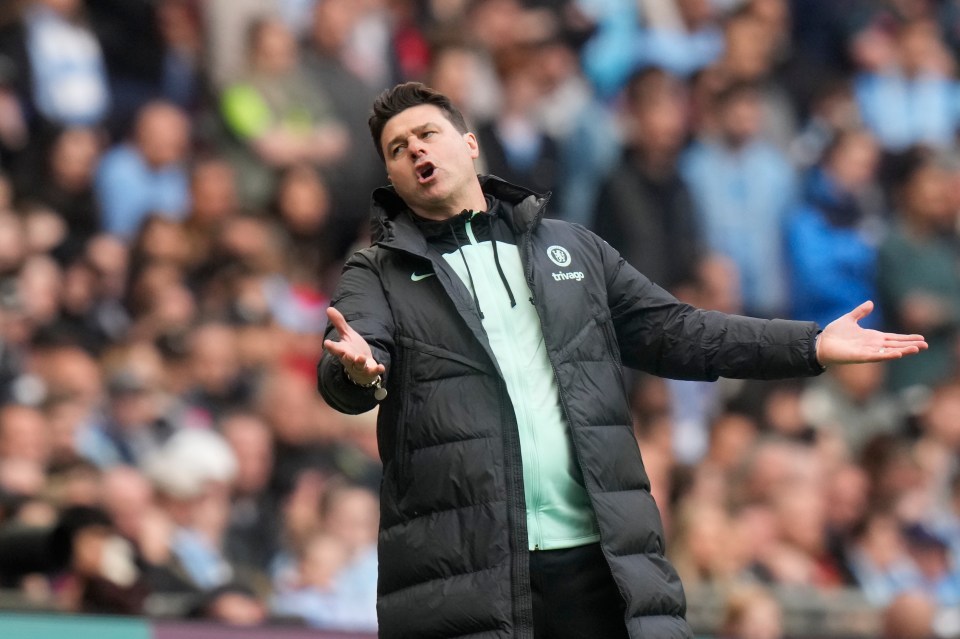 Mauricio Pochettino looked on frustrated in the dugout